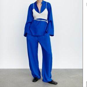 Wide flowy pant (medium) and slit blouse (m)